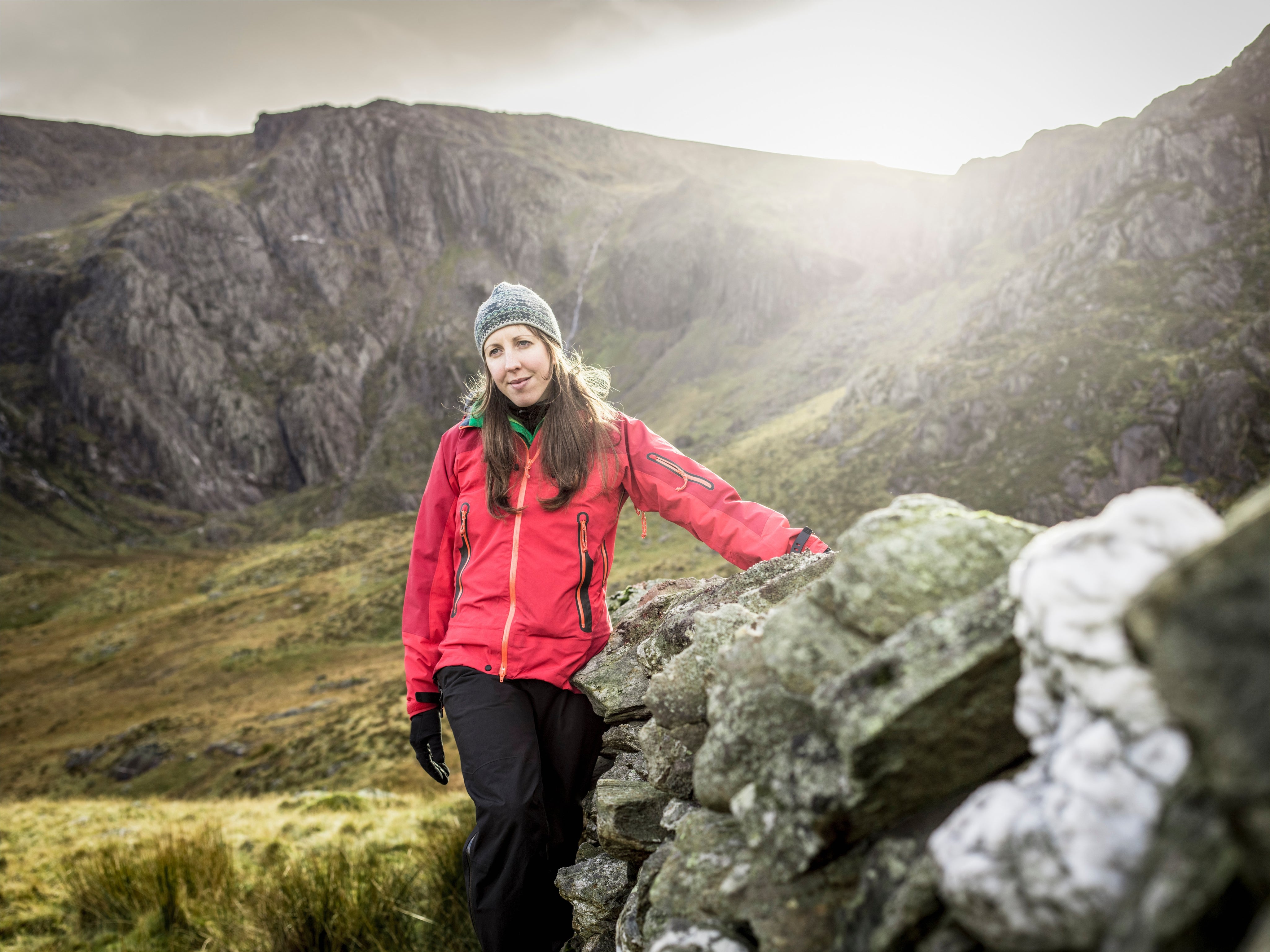 woman-hiking-in-rocky-landscape-2023-11-27-05-11-57-utc_1.jpg